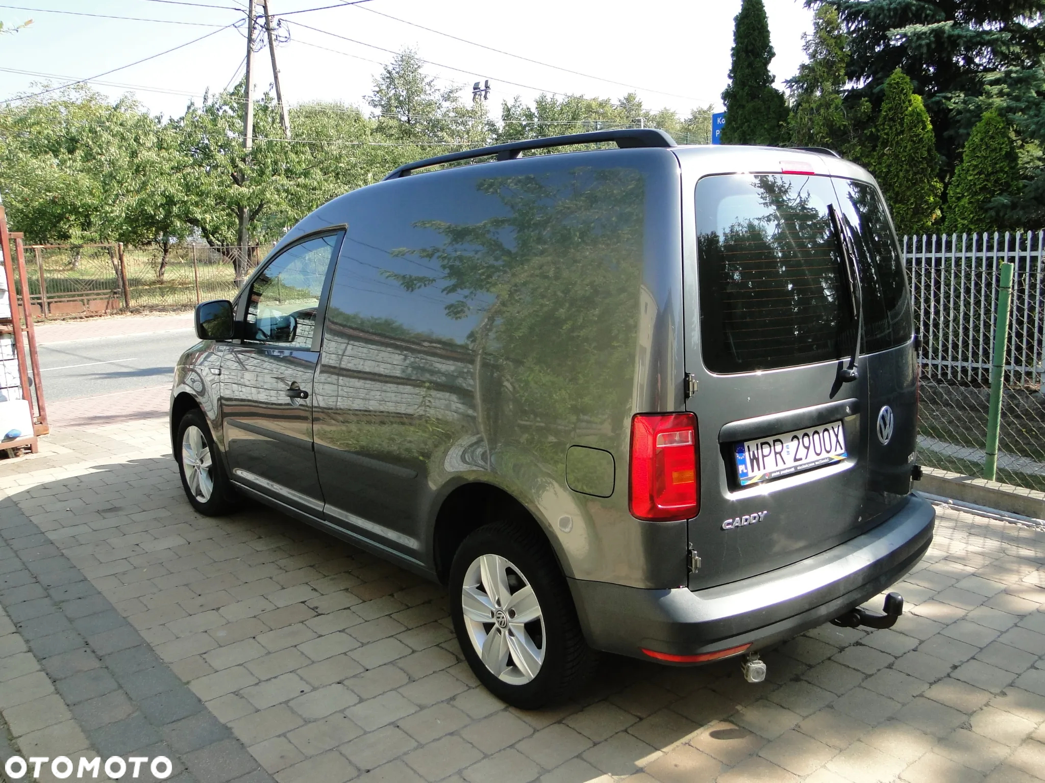 Volkswagen Caddy - 5