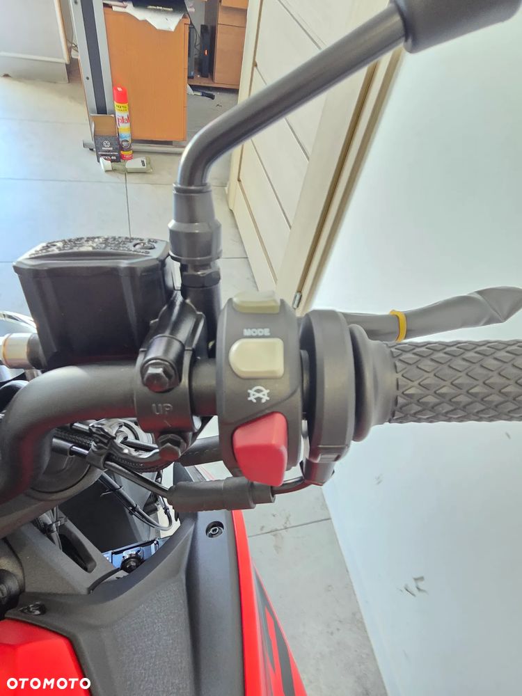 VOGE R125S - 28