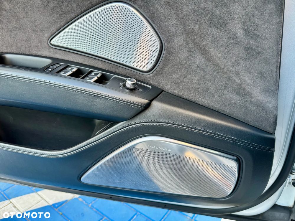 Audi A8 4.2 TDI L Quattro - 18