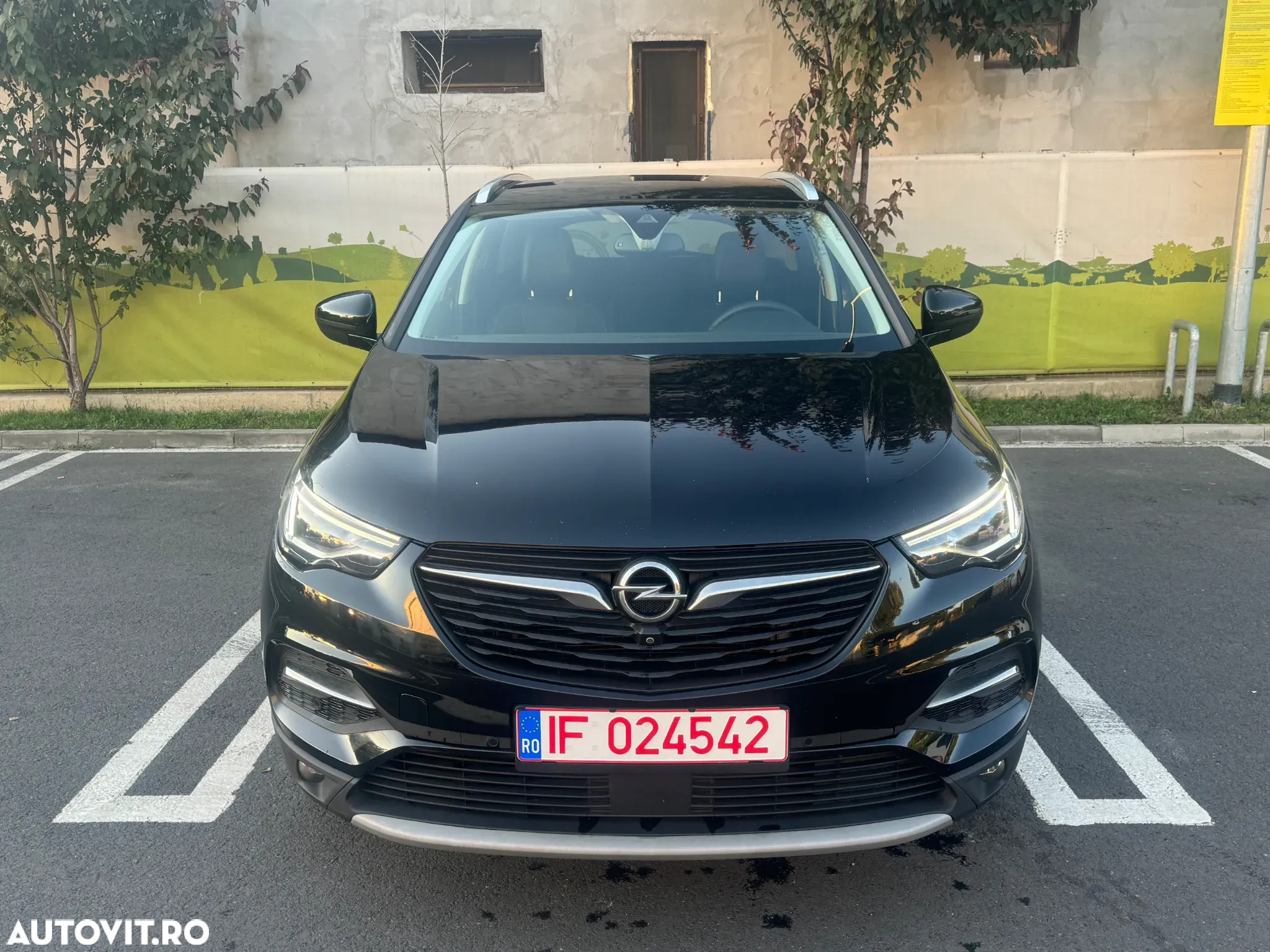 Opel Grandland X 1.2 Turbo START/STOP Ultimate Aut. - 2