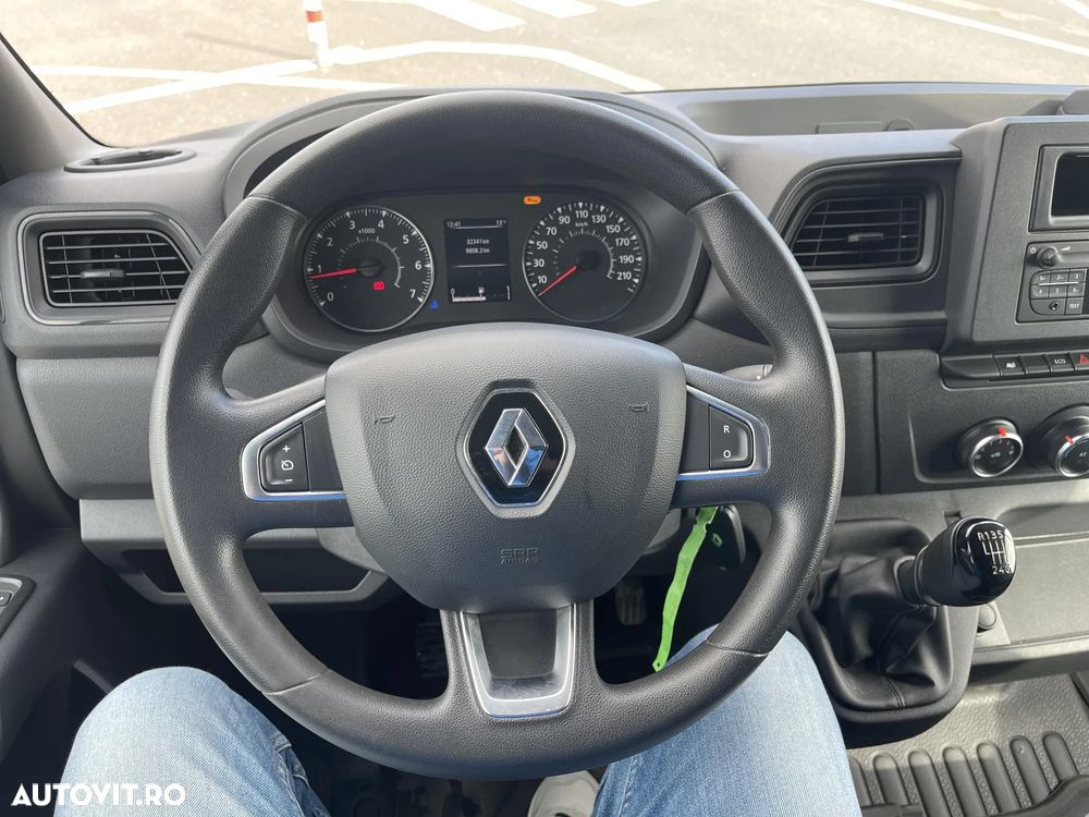 Renault Master - 15