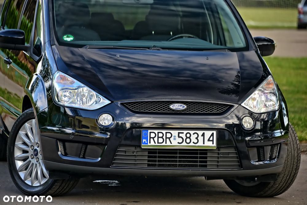 Ford S-Max - 14