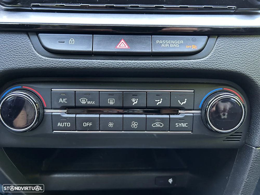 Kia XCeed 1.4 T-GDI Tech 7DCT - 10