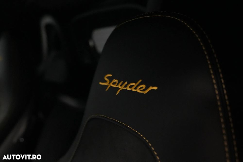 Porsche Boxster 718 PDK - 12