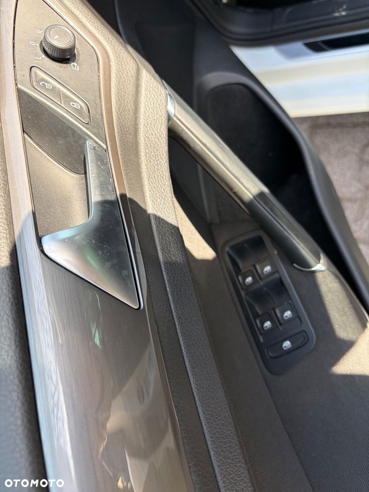 Volkswagen Golf 1.2 TSI BlueMotion Technology Allstar - 12