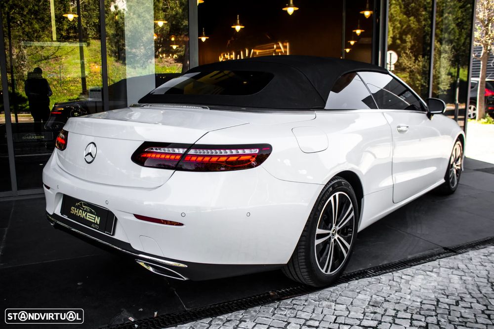 Mercedes-Benz E 200 Aut. - 14