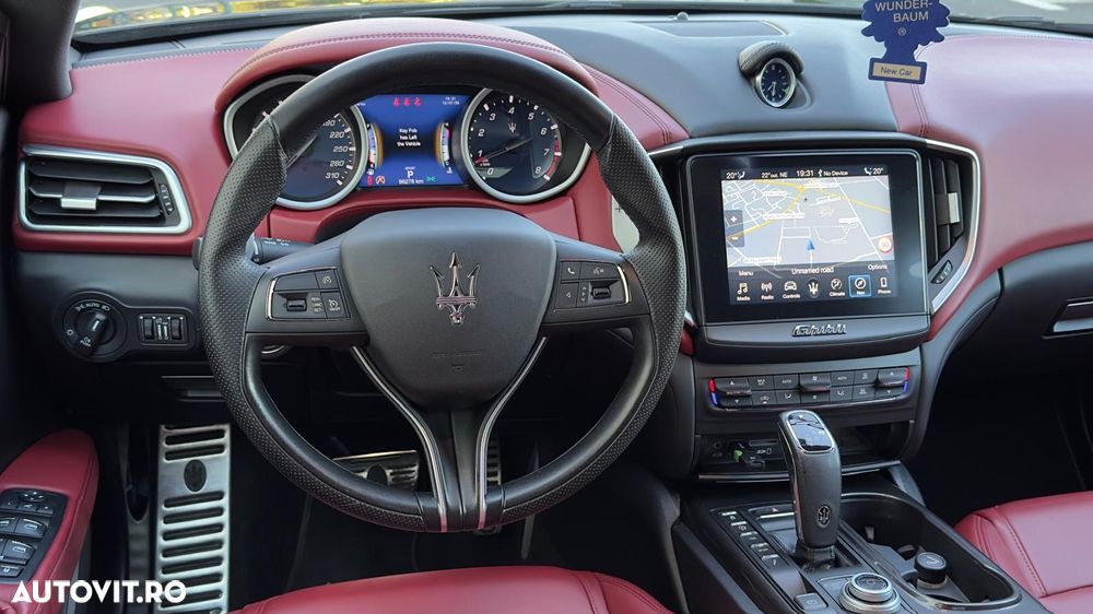 Maserati Ghibli S Q4 GranSport - 9