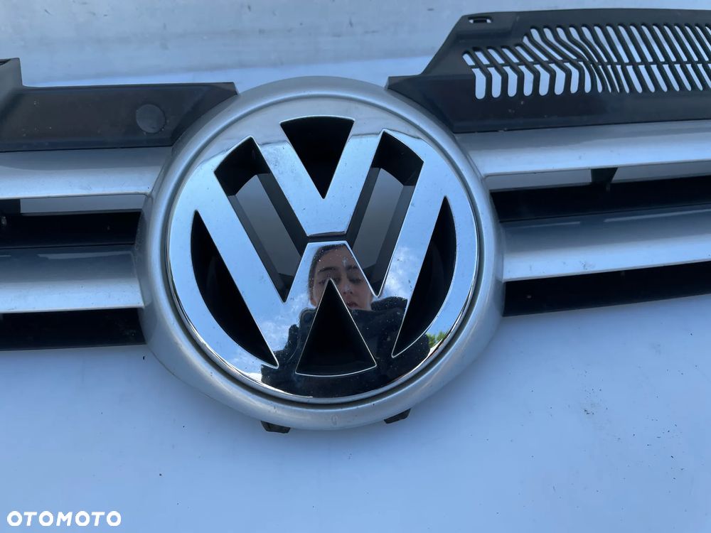 Grill Atrapa zderzaka Golf V LA7W 1K0853655A - 3