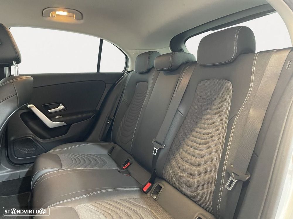 Mercedes-Benz A 250 e Progressive - 13