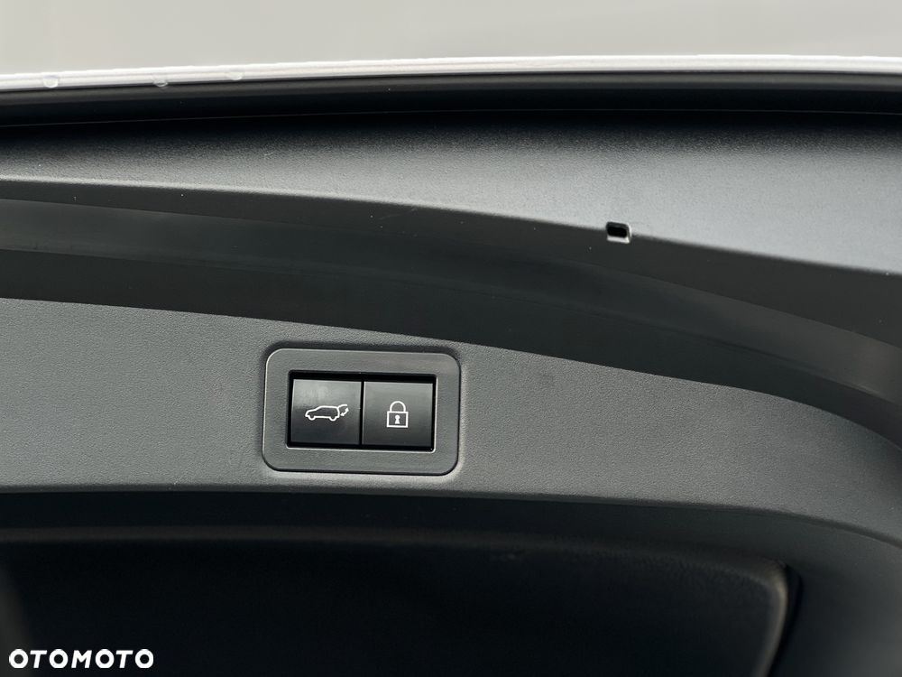 Toyota Corolla 1.8 Hybrid Executive - 41