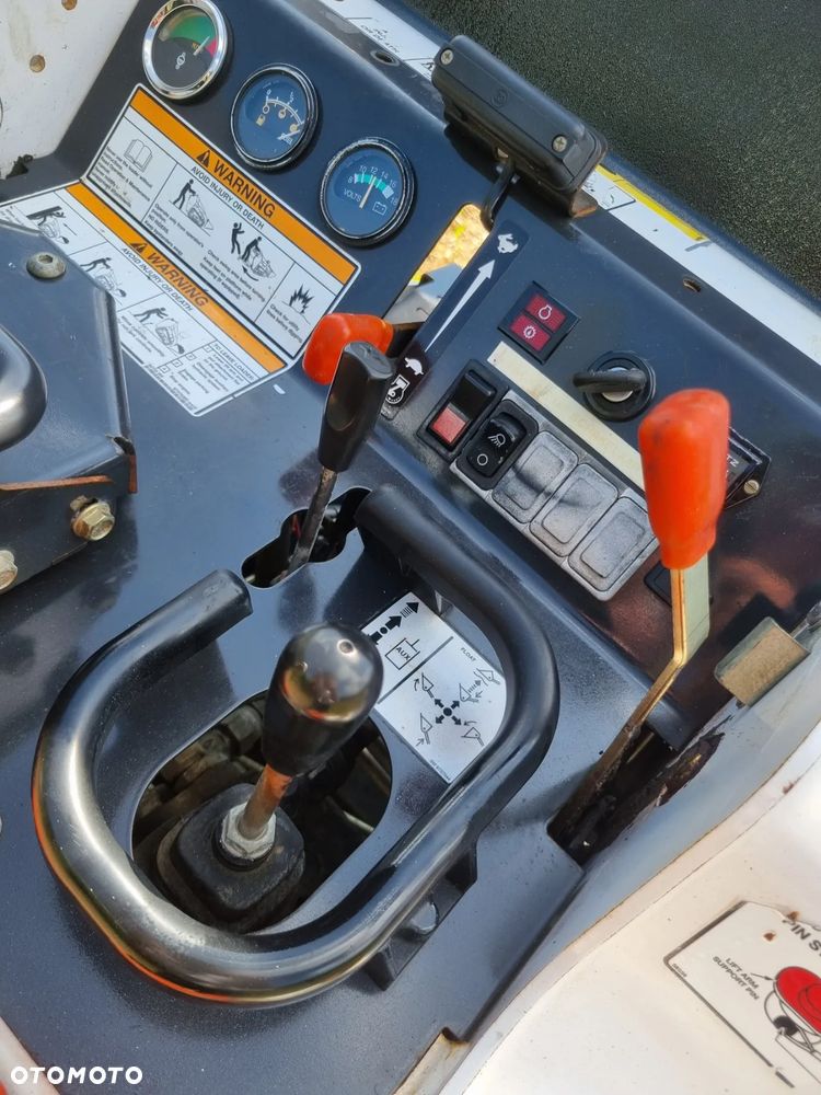 Bobcat MT55 Miniładowarka Gąsienicowa 567mtg Jak Nowa z Salonu widły i łyżka Silnik Kubota 3cyl. z Norwegii! - 19