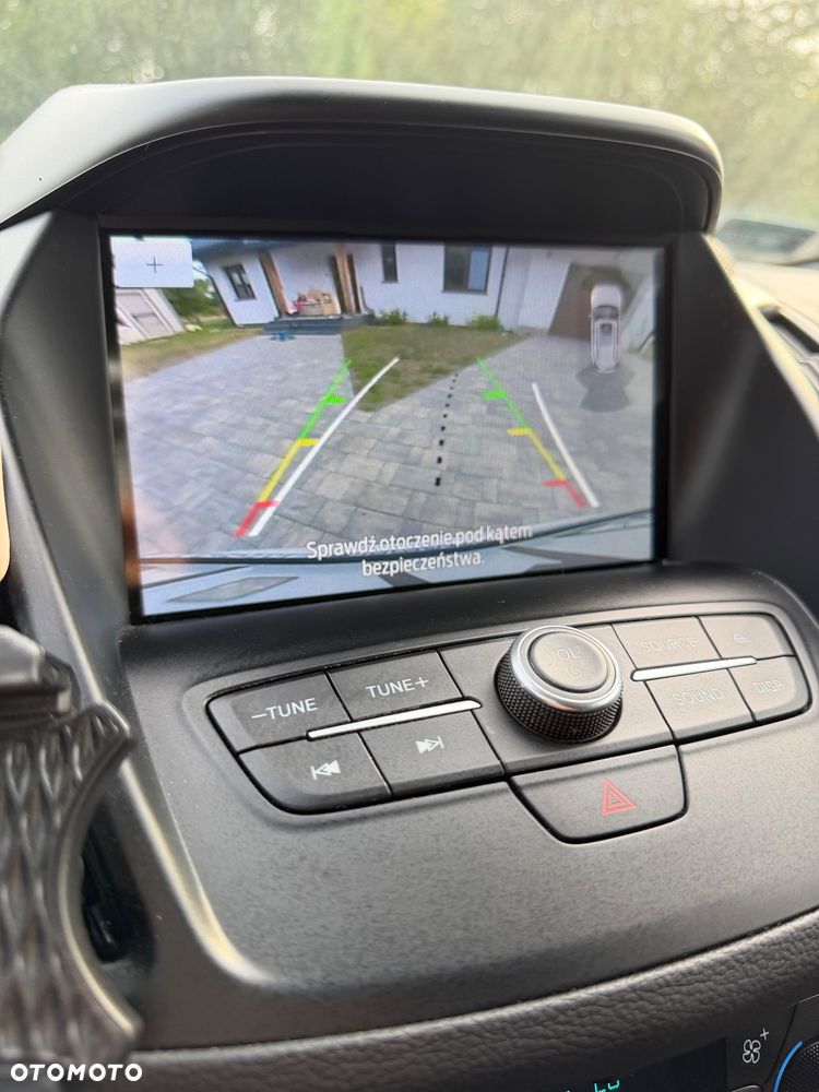 Ford Kuga 1.5 EcoBoost FWD Trend - 10