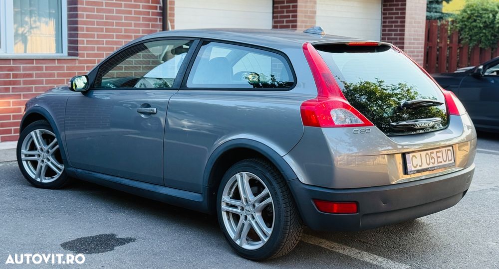 Volvo C30 1.6D Summum - 4