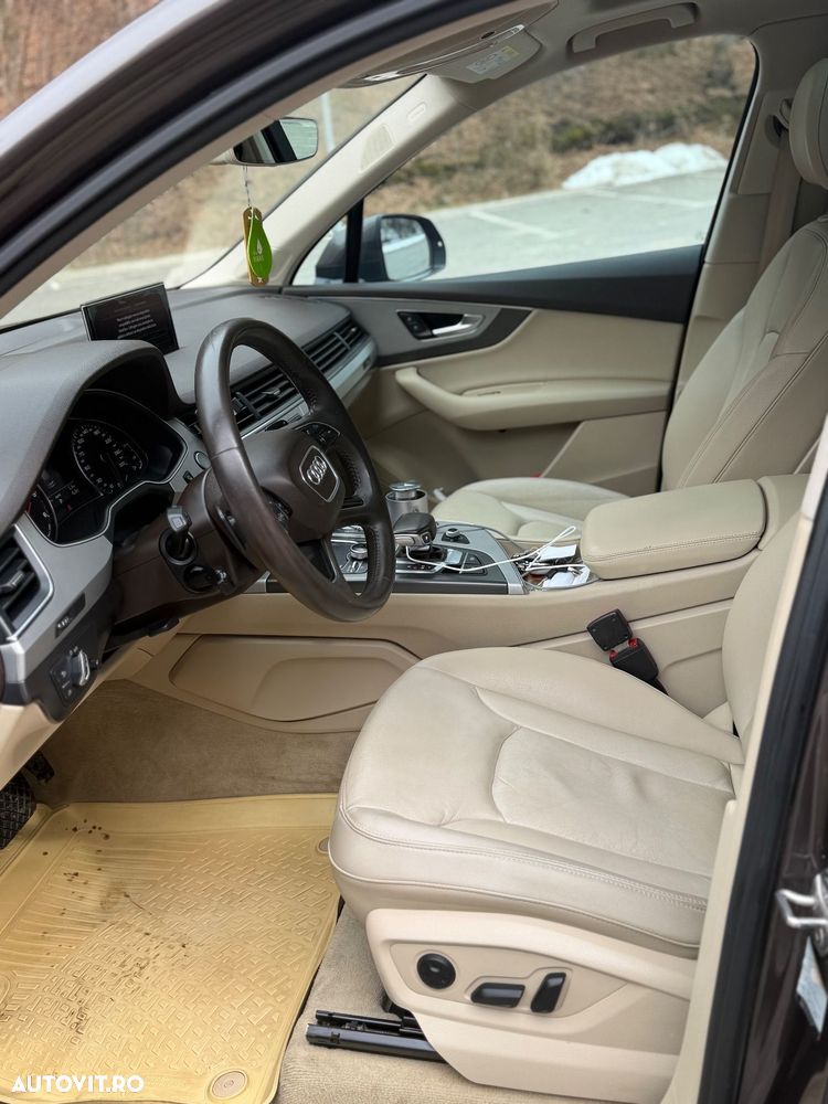 Audi Q7 3.0 TDI Quattro Tip - 12
