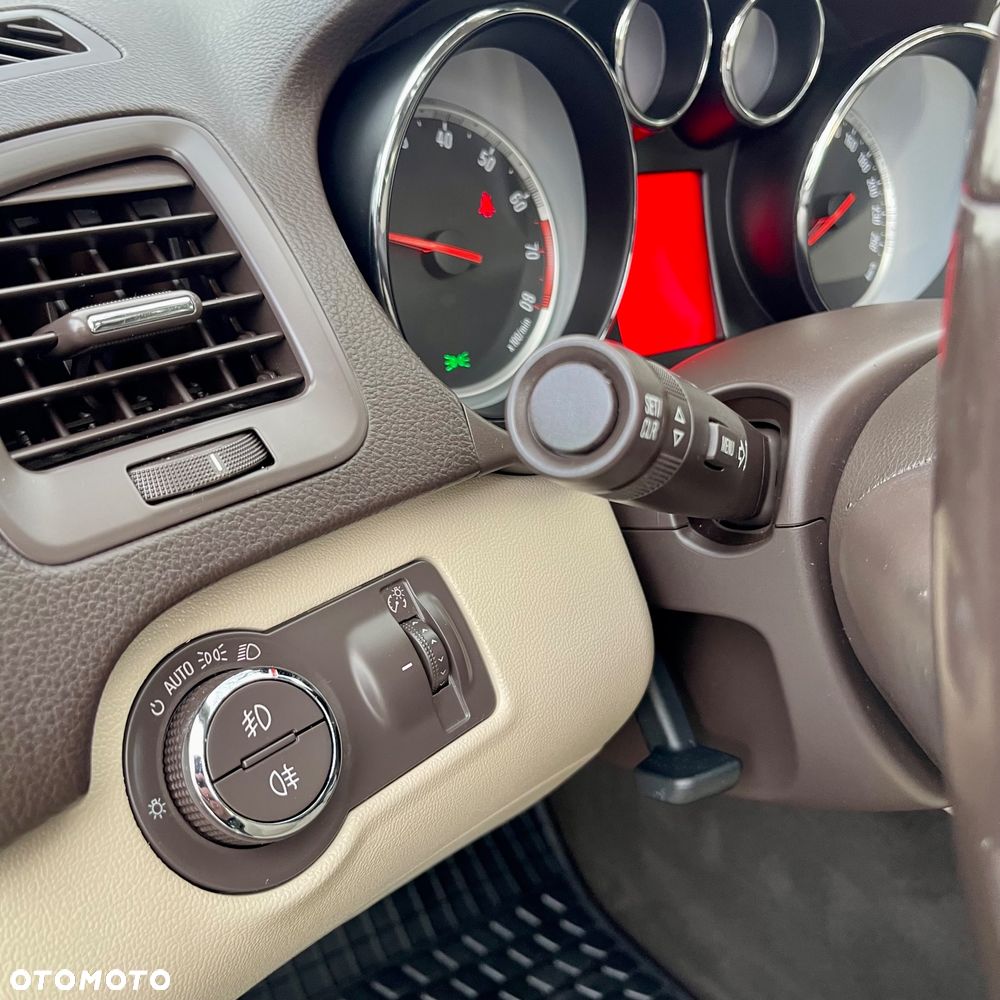 Opel Insignia 1.4 Turbo ecoFLEXStart/Stop Business Edition - 17