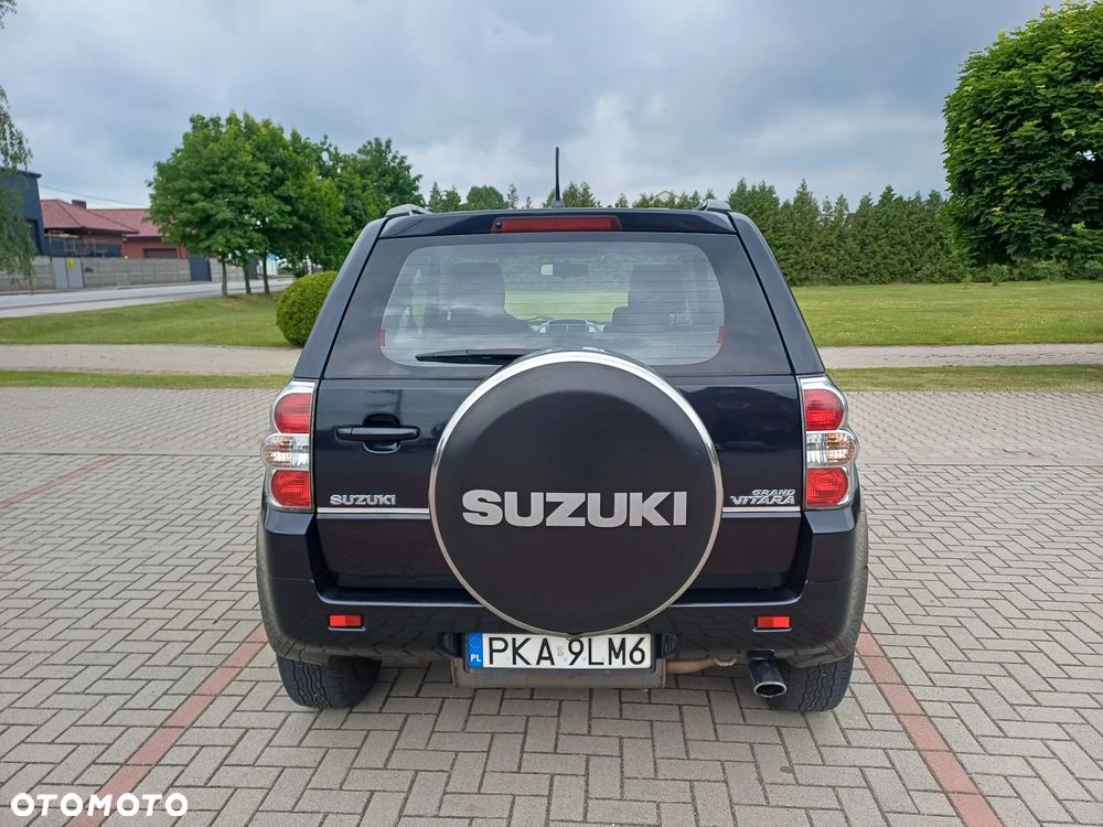 Suzuki Grand Vitara 1.6 - 6