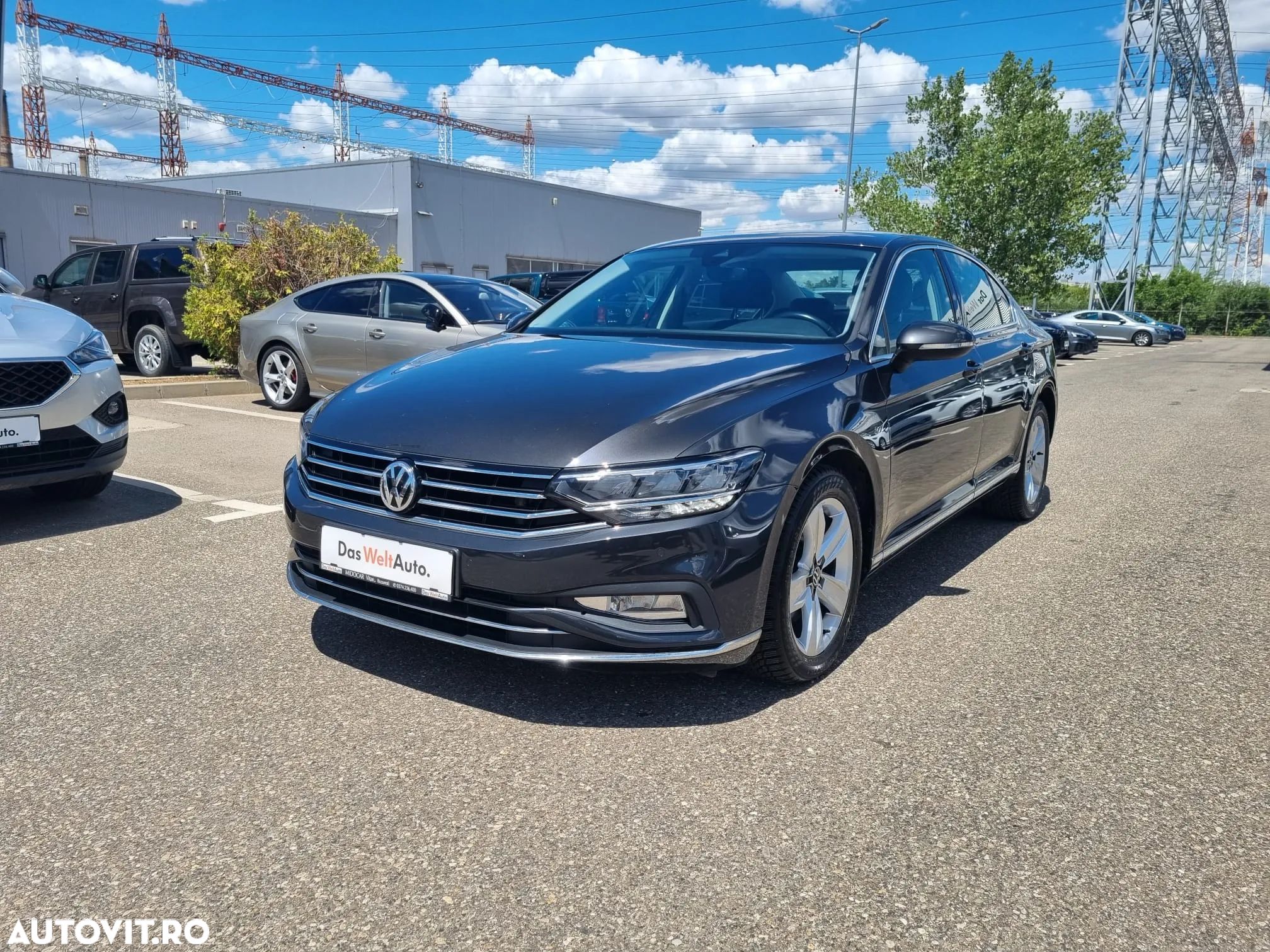Volkswagen Passat 2.0 TDI DSG Highline - 1