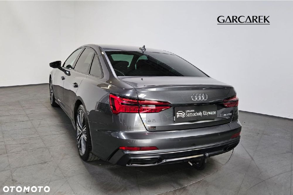 Audi A6 - 4