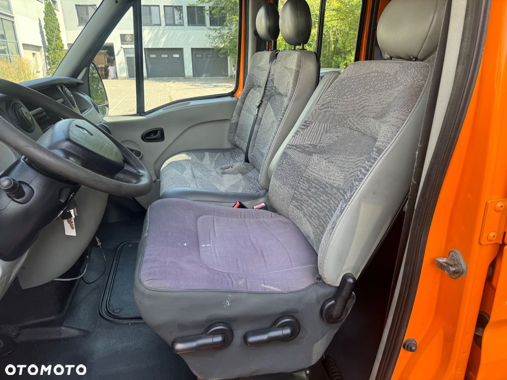 Renault Master Wywrotka brygadowka 7 osób doka  2008. 2.5DCi  Kiper I wł. Wywrot - 16