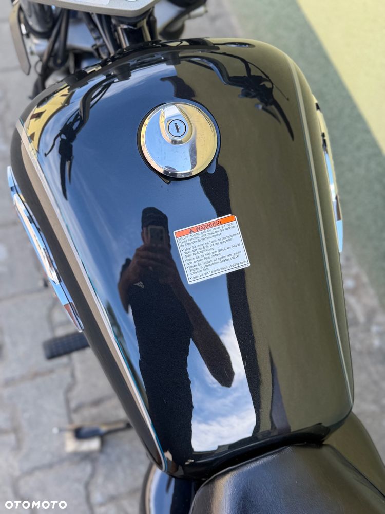 Suzuki Marauder - 34