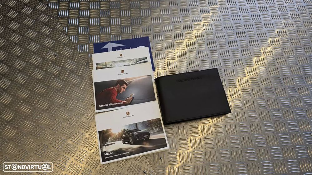 Porsche Macan T - 52