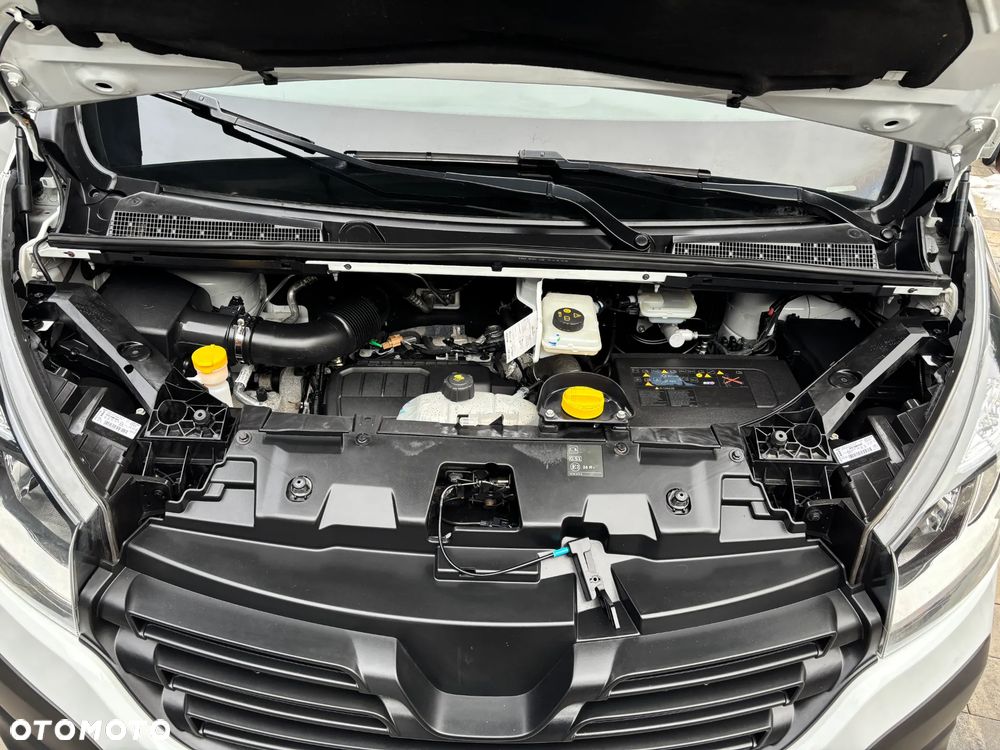 Renault Trafic - 6