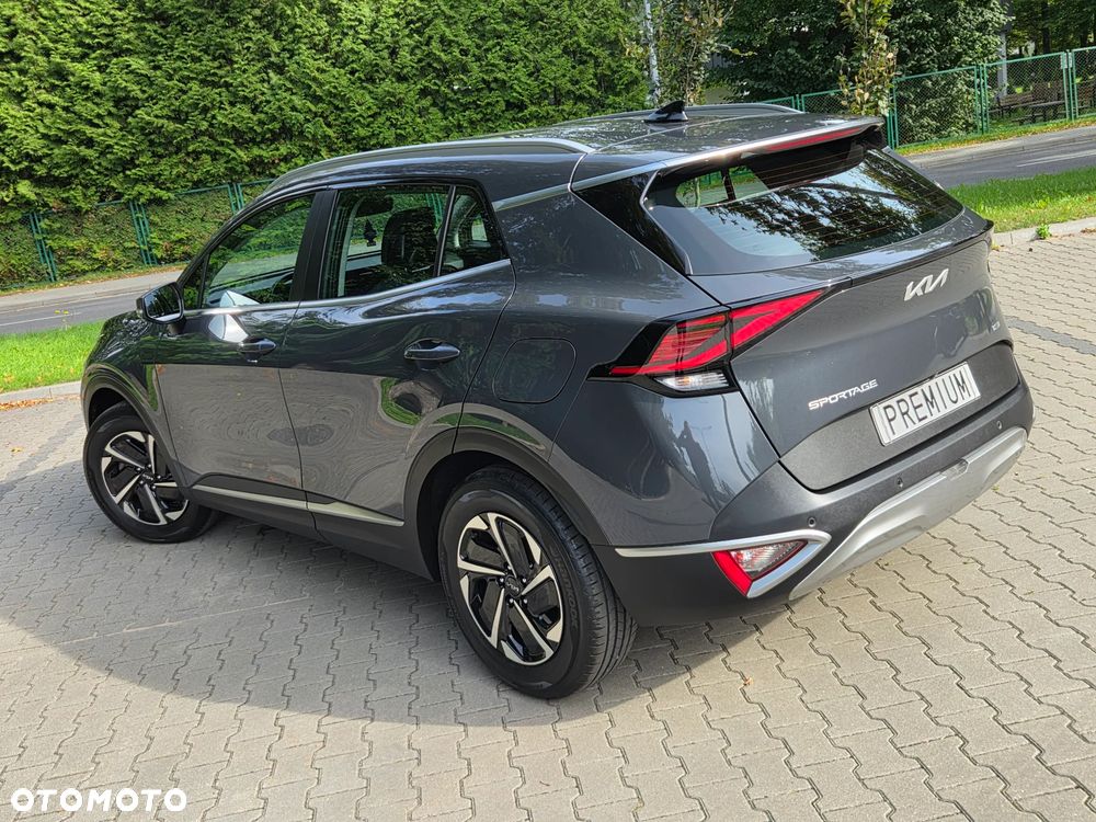 Kia Sportage 1.6 T-GDI HEV Business Line 2WD - 23