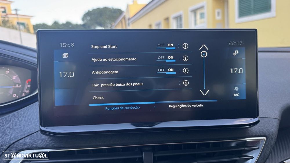 Peugeot 5008 1.2 PureTech Allure Pack EAT8 - 16