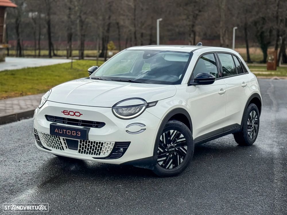 Fiat 600e 54 kWh (RED) - 1