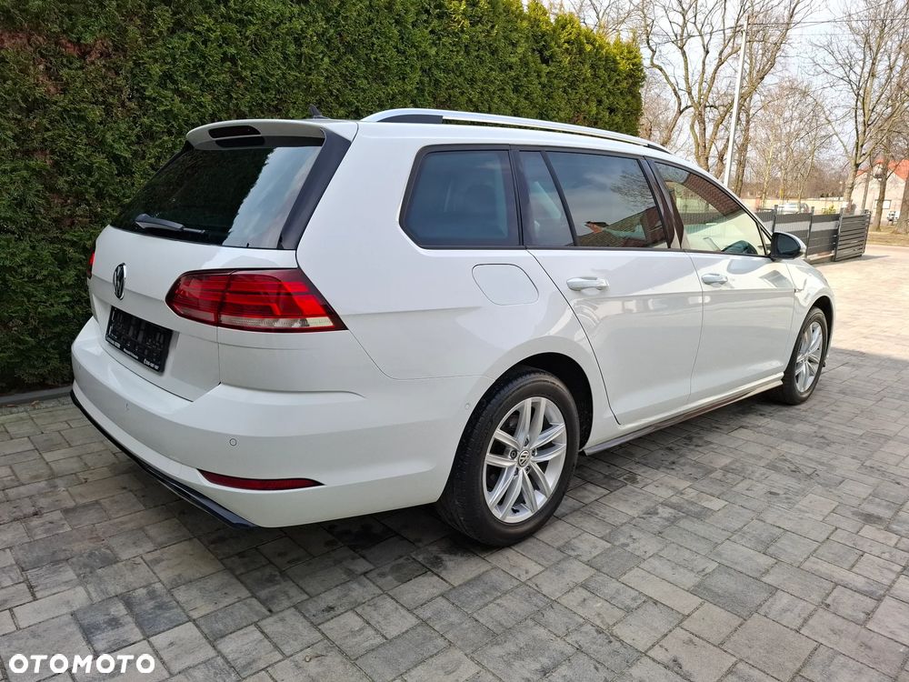 Volkswagen Golf 1.5 TSI OPF R-Line - 8