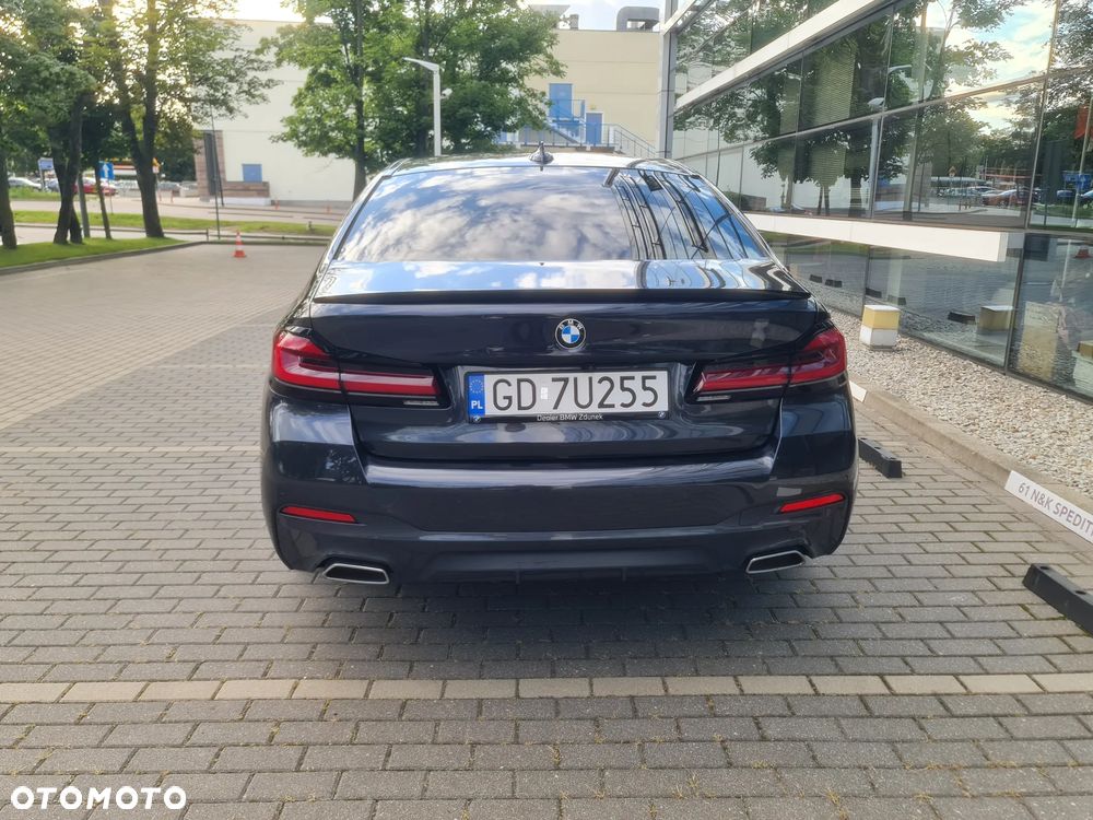 BMW Seria 5 520d xDrive M Sport sport - 7