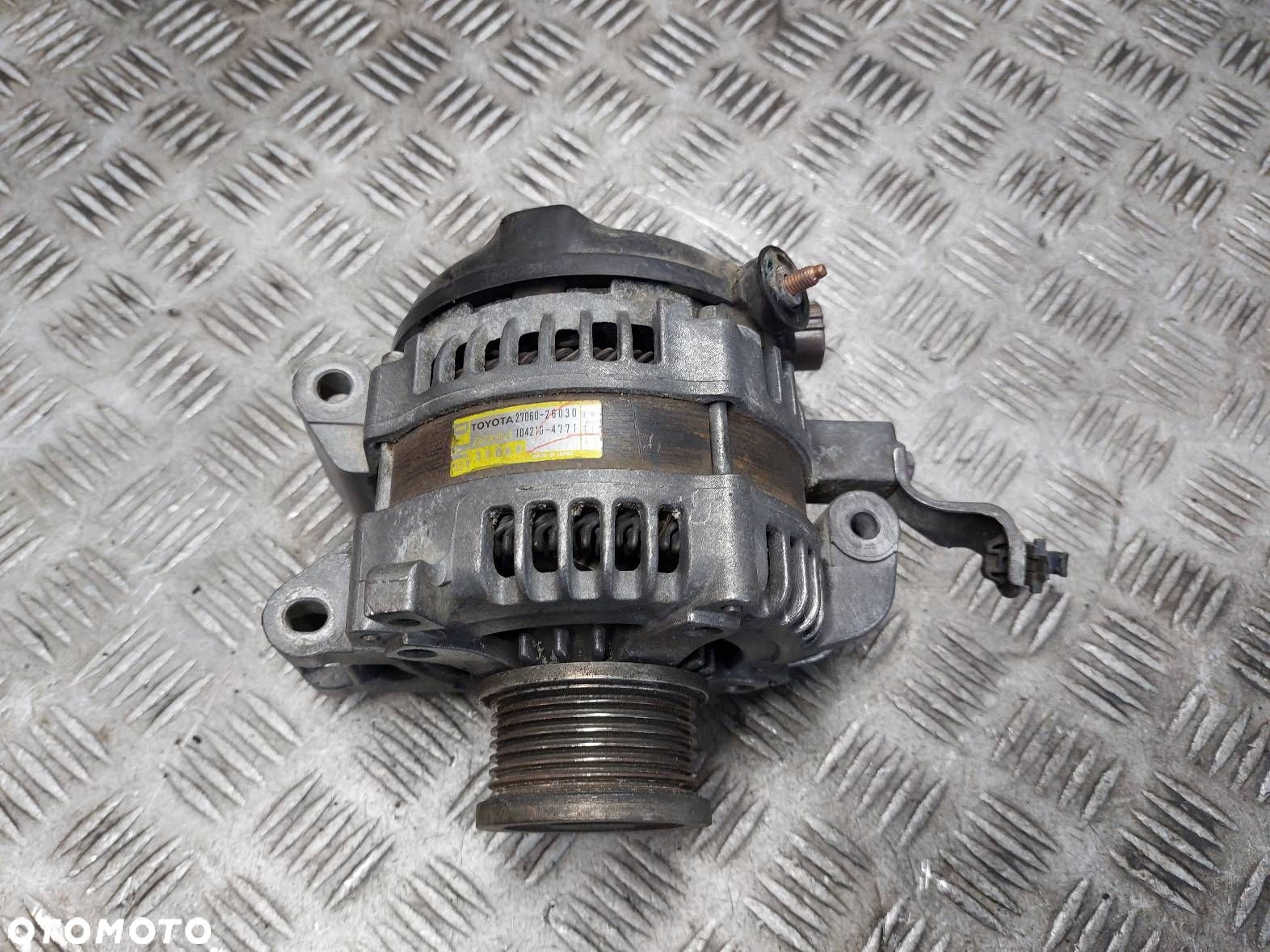 ALTERNATOR LEXUS IS II 220D 27060-26030 - 2