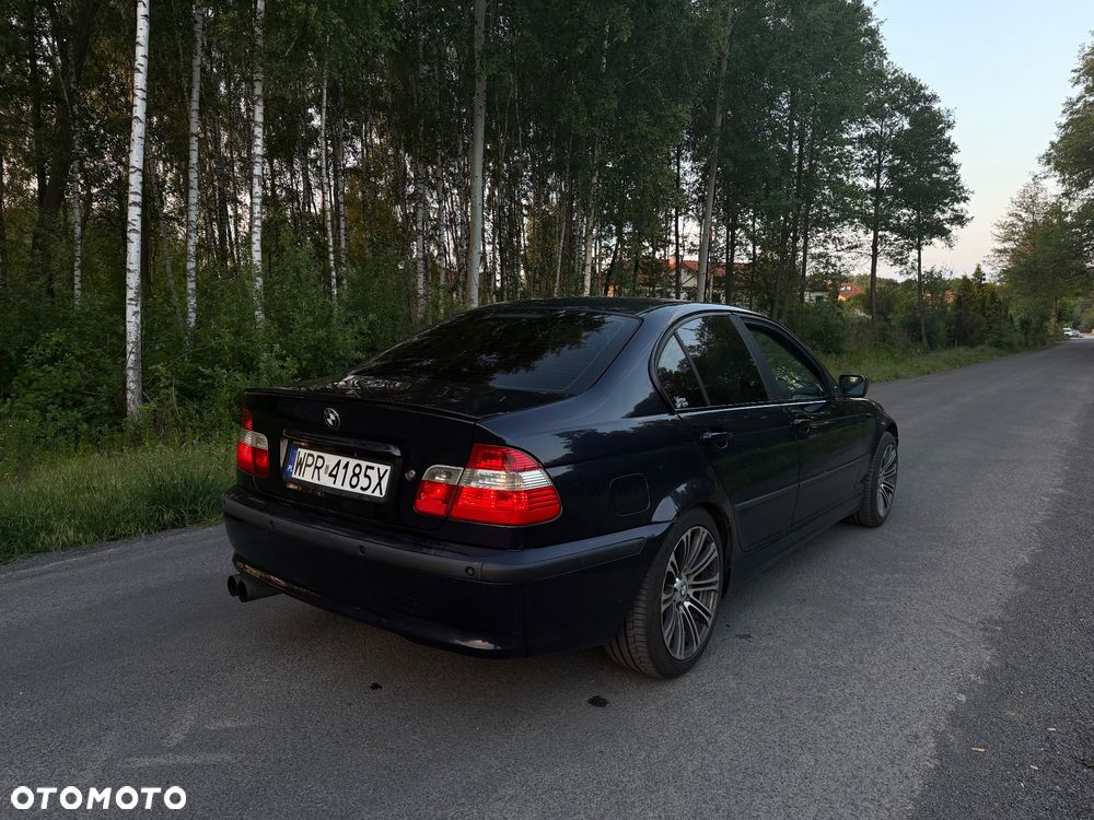 BMW Seria 3 325i - 6
