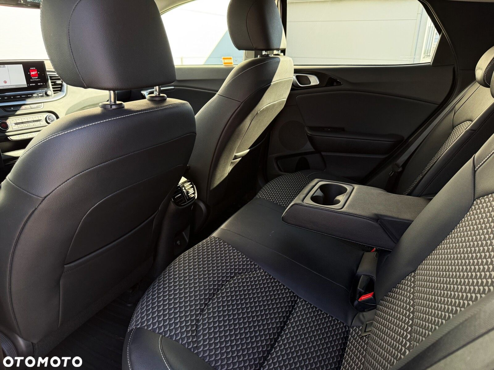 Kia XCeed 1.6 GDI PHEV Business Line DCT - 29