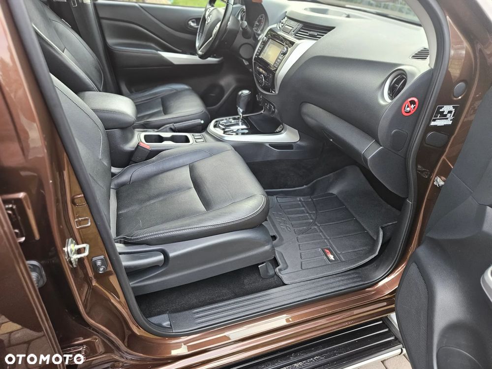 Nissan Navara DC 4x4 Autm EU6 N-Guard - 16