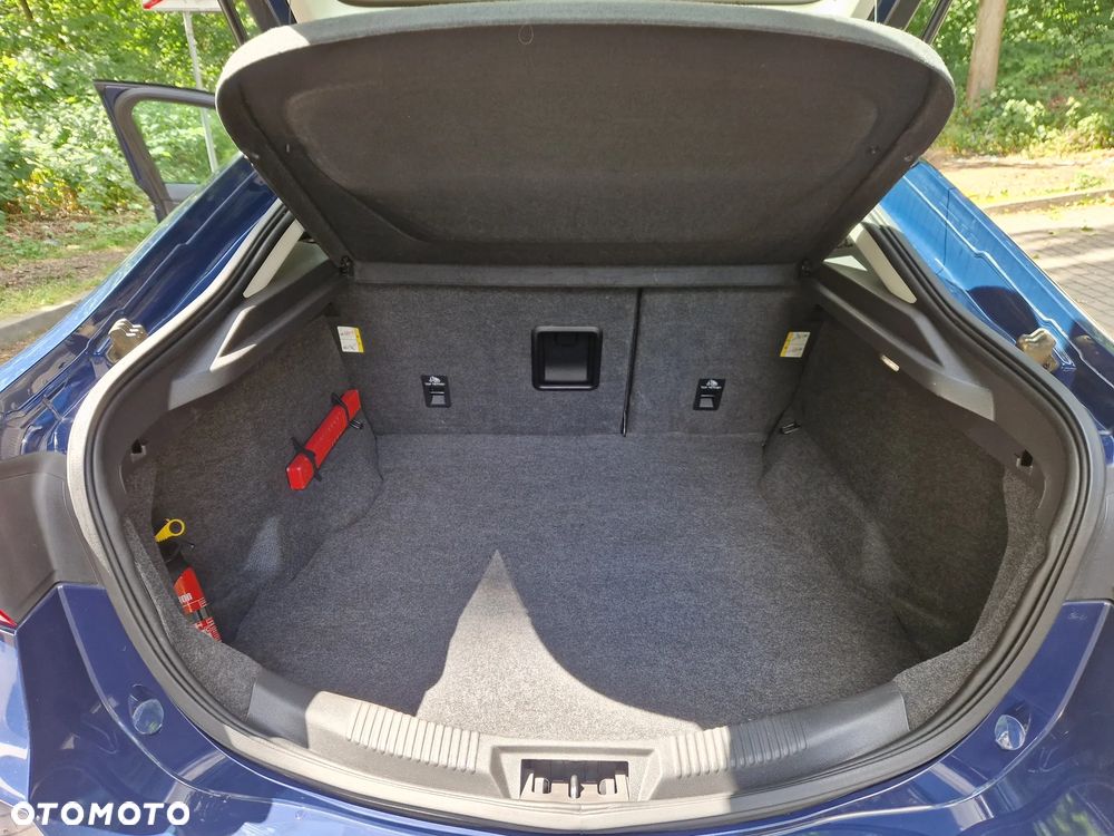 Ford Mondeo - 29