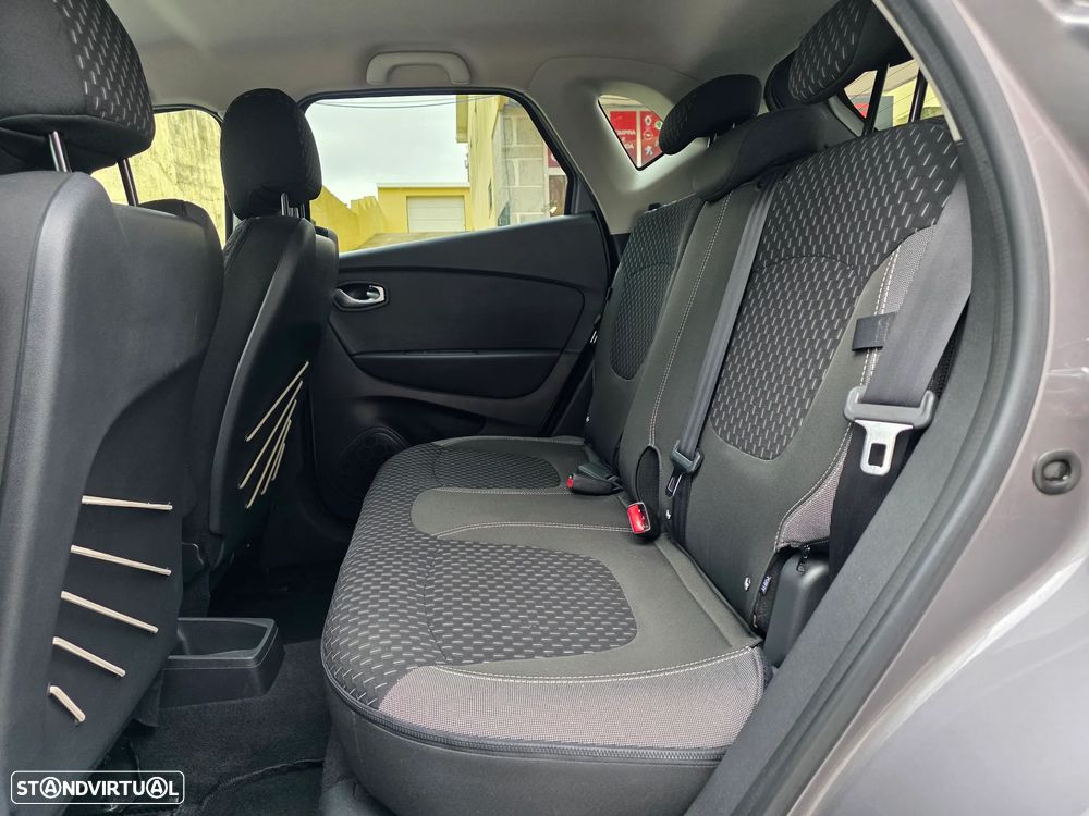 Renault Captur 0.9 TCE Exclusive - 12