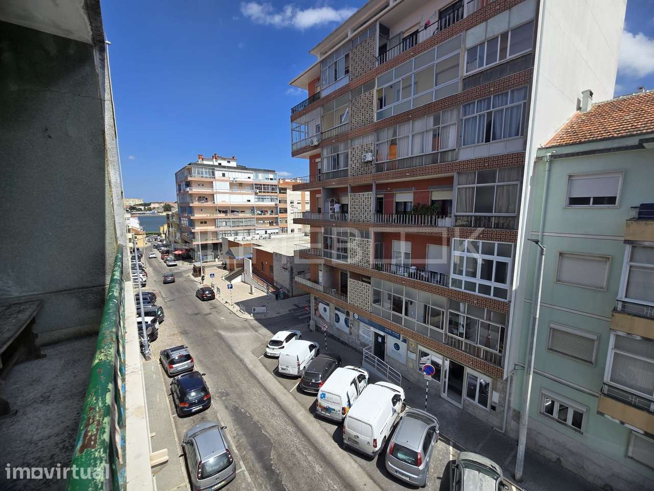 Apartamento T3 com varanda na Amora - Grande imagem: 3/29