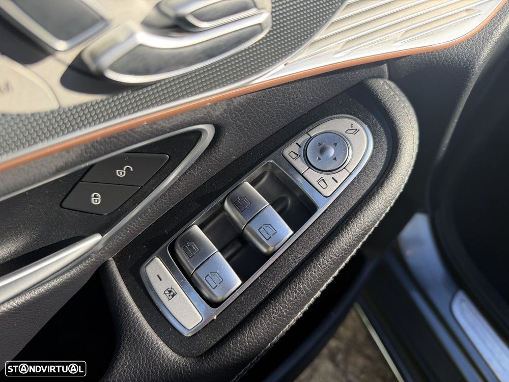 Mercedes-Benz EQC 400 4Matic - 25