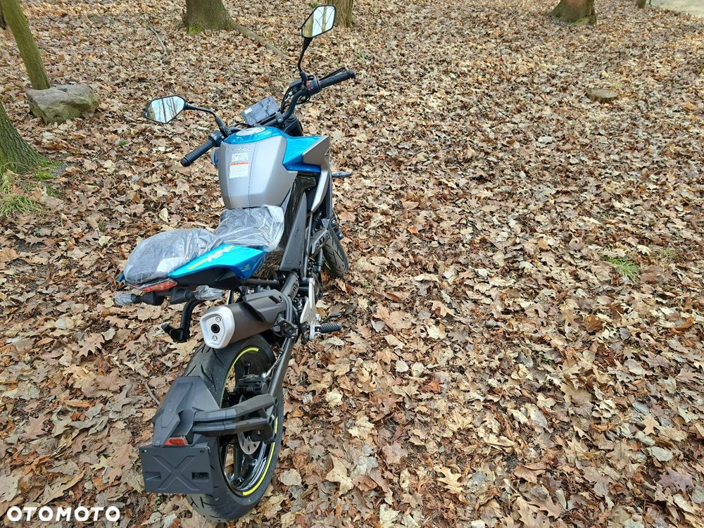 CFMoto NK - 5