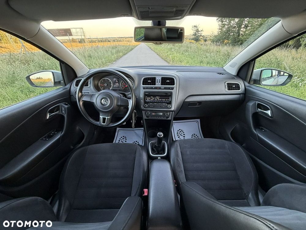 Volkswagen Polo Cross - 13