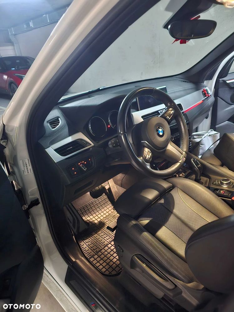 BMW X1 sDrive18i - 3