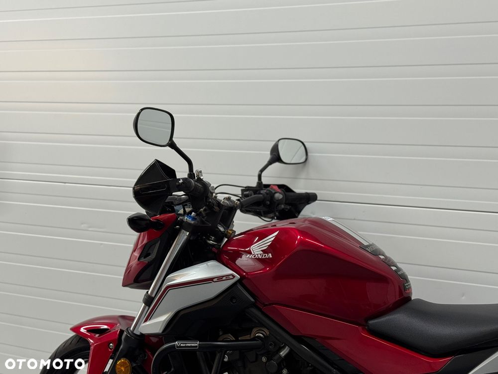 Honda CB - 16