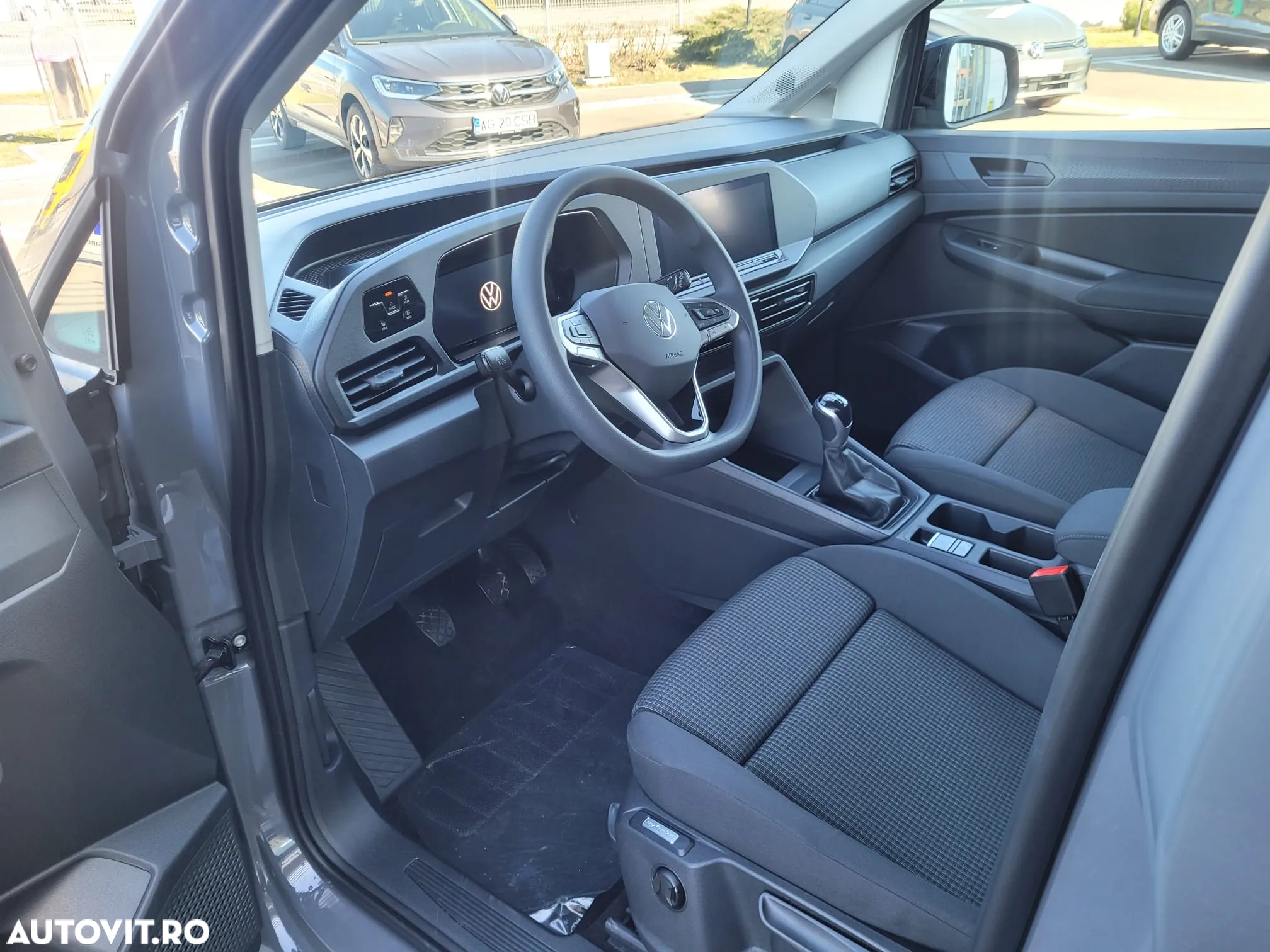 Volkswagen Caddy 5 locuri N1 - 9