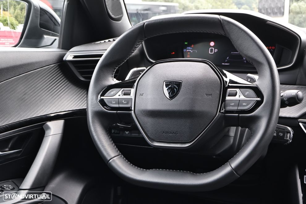 Peugeot 2008 1.2 Hybrid Allure e-DCS6 - 10