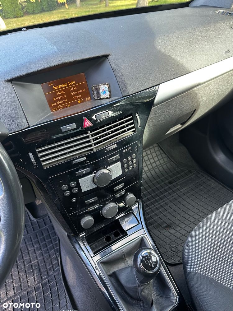 Opel Astra III 1.6 - 12