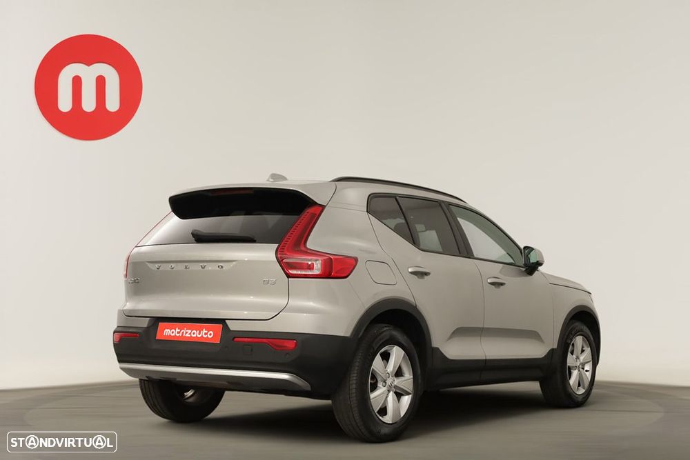 Volvo XC 40 2.0 B3 Essential - 4