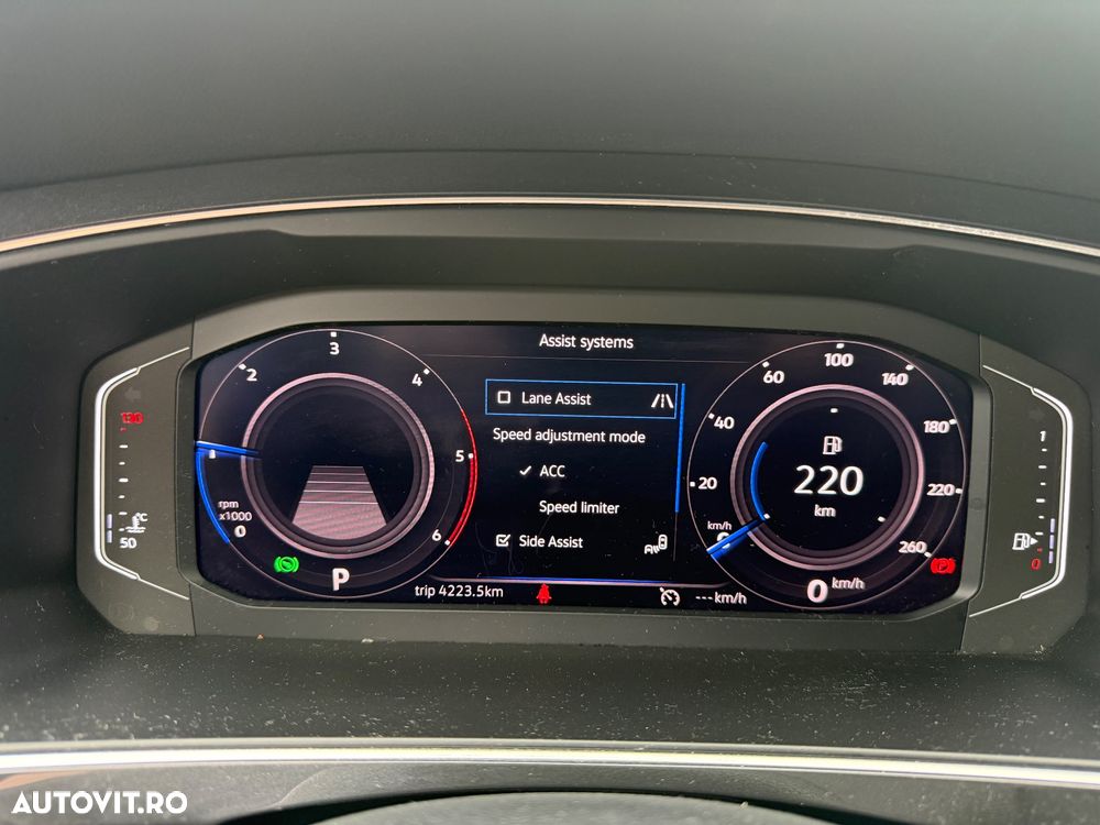 Volkswagen Tiguan Allspace 2.0 TDI SCR DSG Comfortline - 31