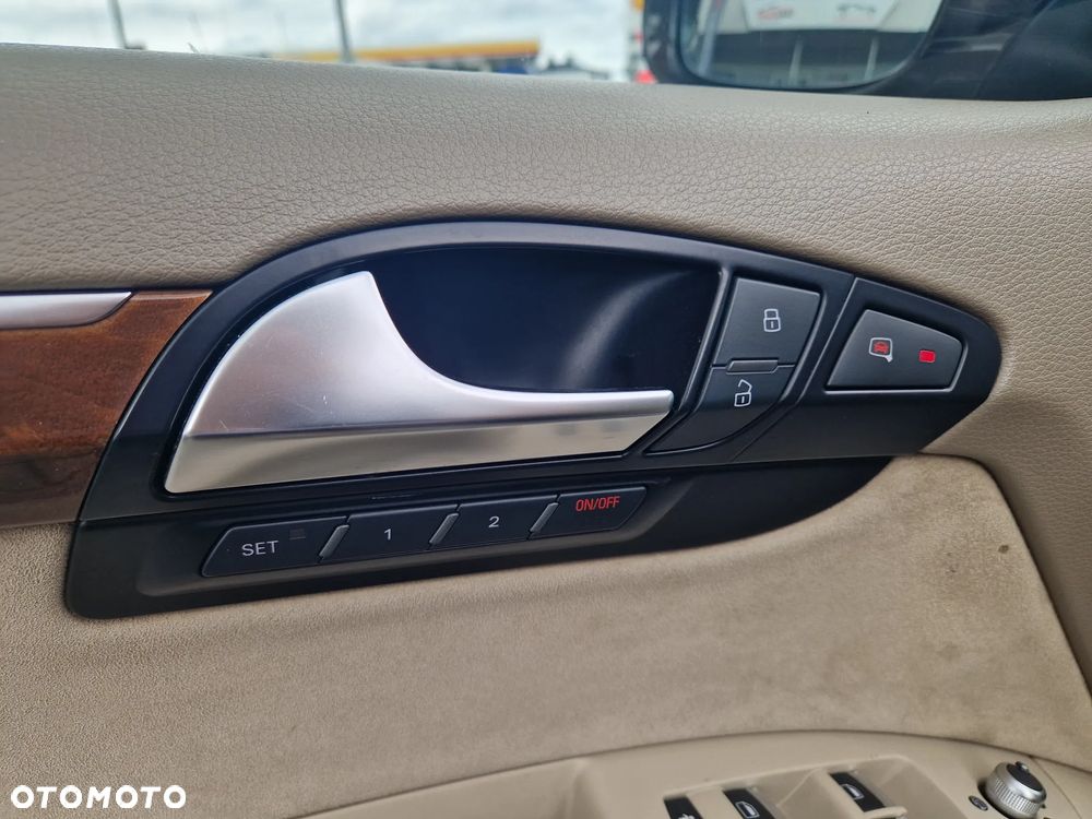 Audi Q7 3.0 TDI DPF Quattro Tiptronic - 12