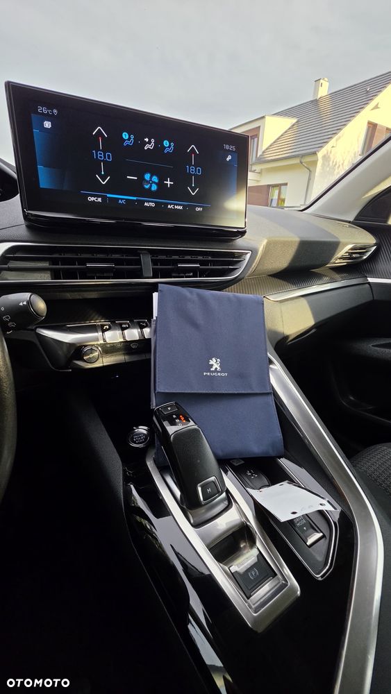 Peugeot 5008 BlueHDI 130 EAT8 Active Pack - 27